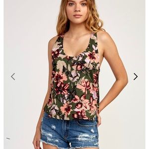 RVCA Floral Printed Woven Tank Style# W502TRW